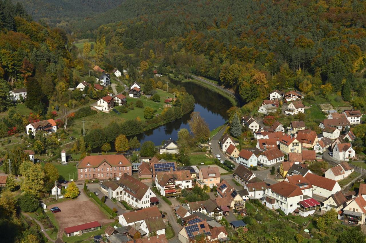 Landhotel Zur Wegelnburg Bruchweiler-Bärenbach Buitenkant foto